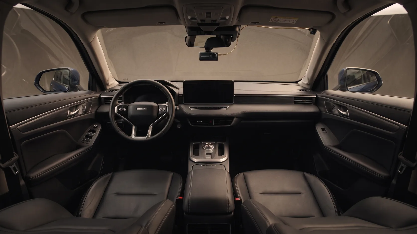 Зона скрытой установки видеорегистратора HAVAL Jolion
